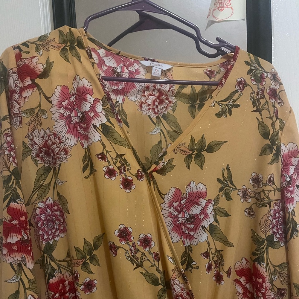 Candies Women’s Yellow Floral XXL Sleeve Blouse
